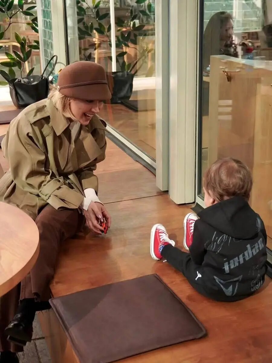 روز مادر در خانه بهرام رادان و مینا مختاری | تصاویر