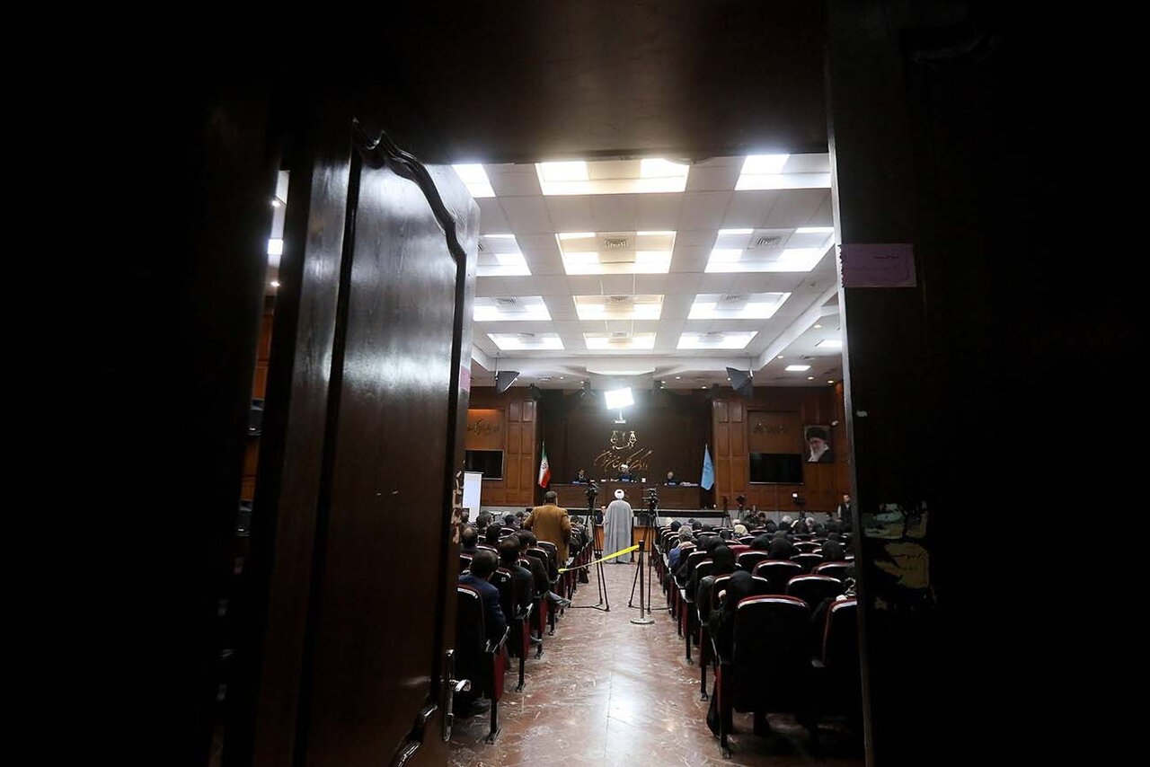 مریم رجوی در دادگاه منافقین