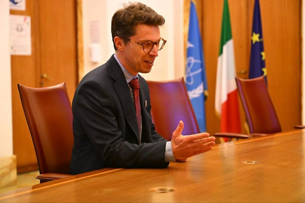 تصاویری از دانشمند هستهای ترور شده در کنار رافائل گروسی