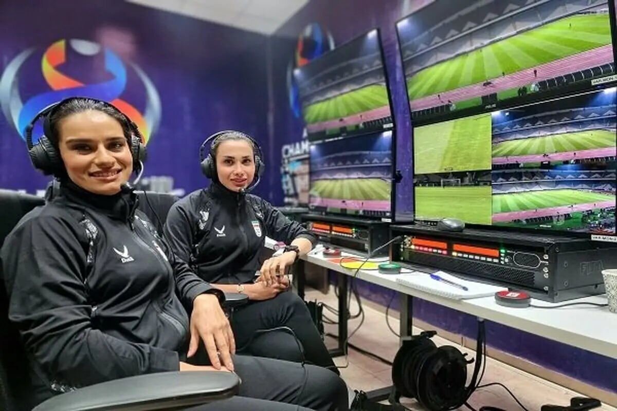 قضاوت برای پرسپولیس با کلاه قرمز + عکس | این داور هوادار سفت و سخت پرسپولیس است!