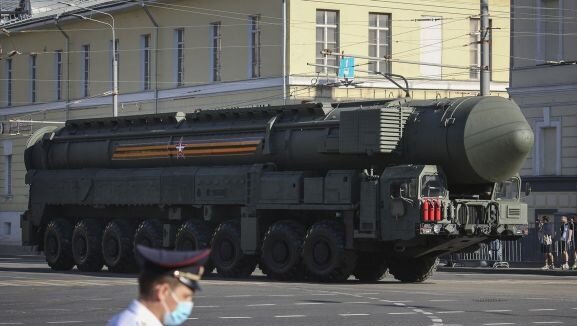 آغاز فعالیت سامانه موشکی اورشنیک + تصاویر