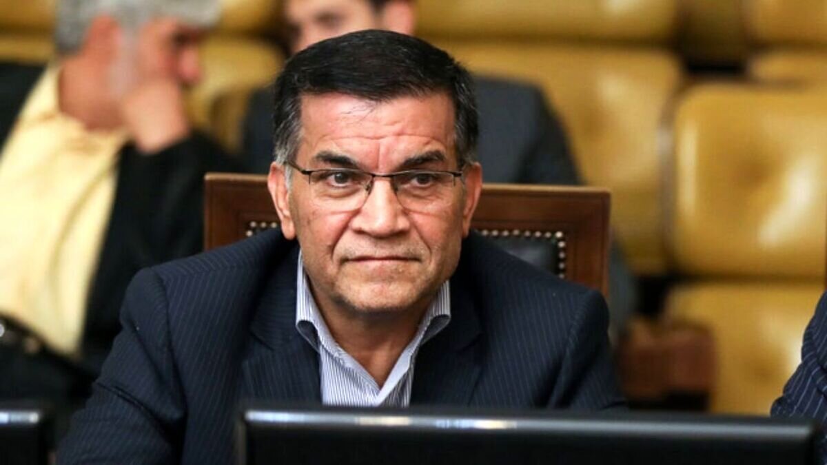 مسئولان از سکوت بی معنای فعلی خارج شوند | واقعیت ها را به مردم بگویید