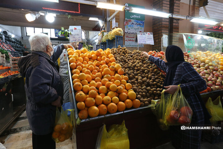 بازار میوه و تره بار جلال آل احمد در آستانه شب یلدا