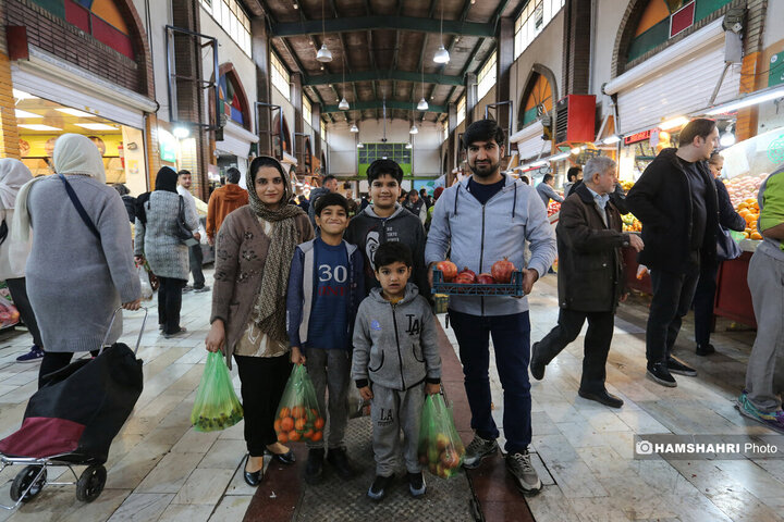 بازار میوه و تره بار جلال آل احمد در آستانه شب یلدا