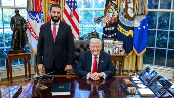 ویدئوی وایرال شده از لحظه تشکر جولانی از ترامپ، اردوغان و بنسلمان؛ ببینید | ماجرا چه بود؟