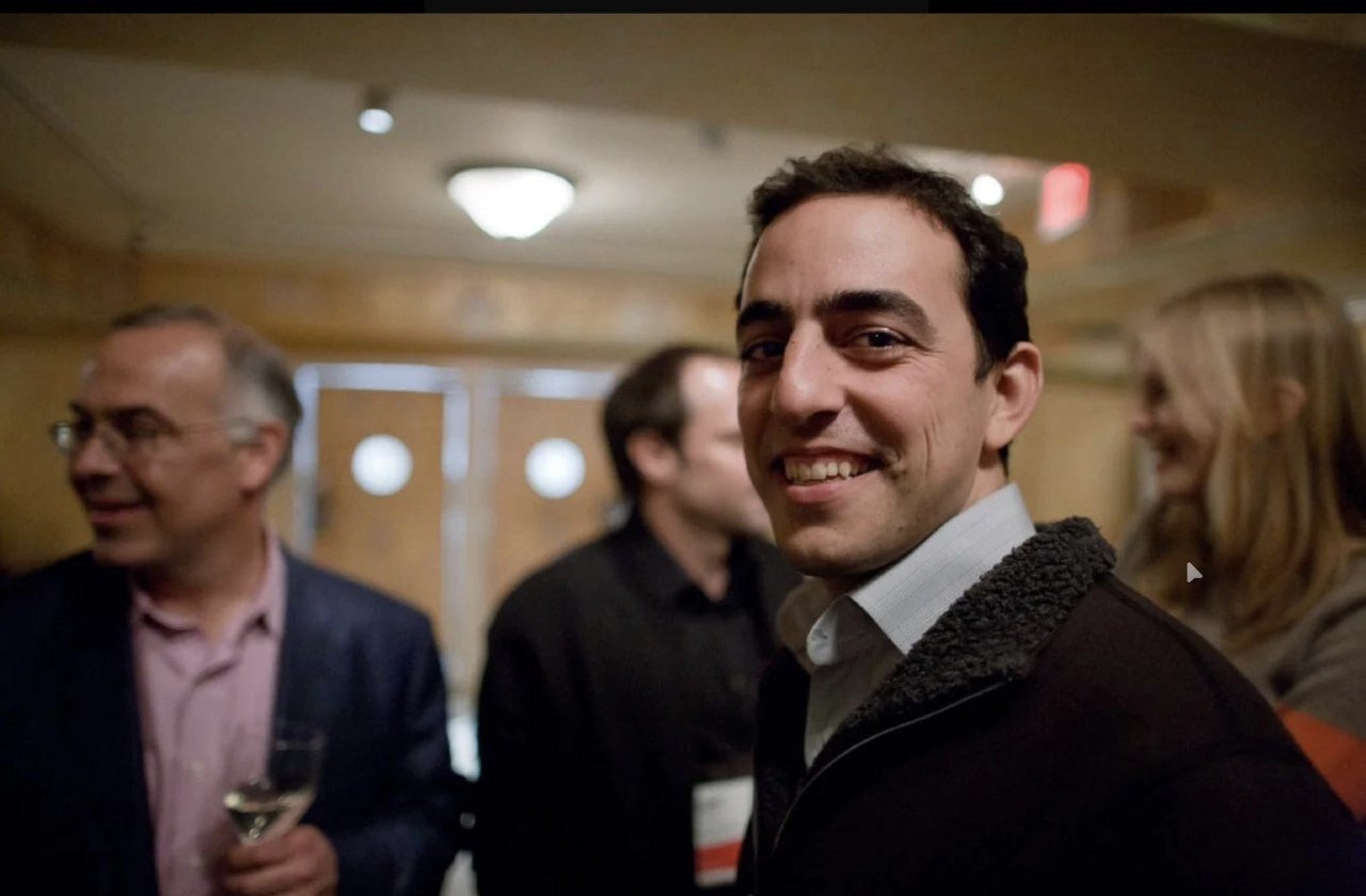 حضور یک چهره ایرانی در پرونده اپستین | تصاویر