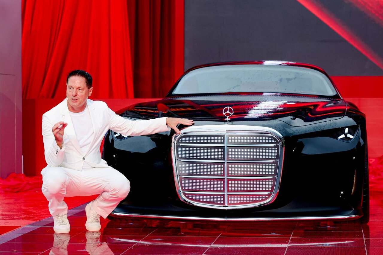 زلزله در سرزمین خودروهای لوکس و مدرن | خداحافظی با طراحی قدرت و لوکس گرایی مرسدسبنز پس از ۳۰ سال