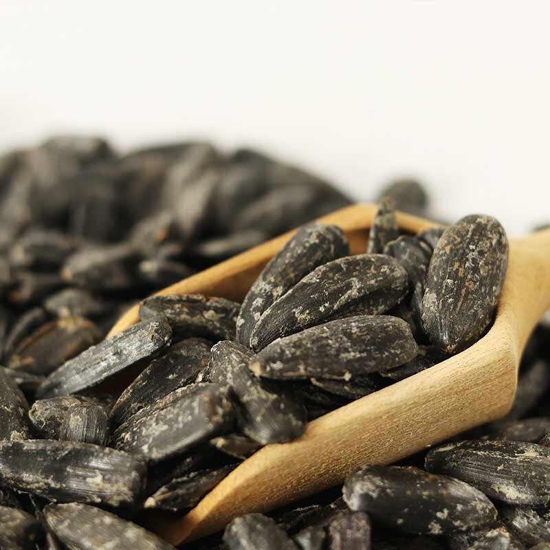 تنقلات شب یلدا و حکمت حضورشان روی سفره | زمستان را با دل قوی شروع کن