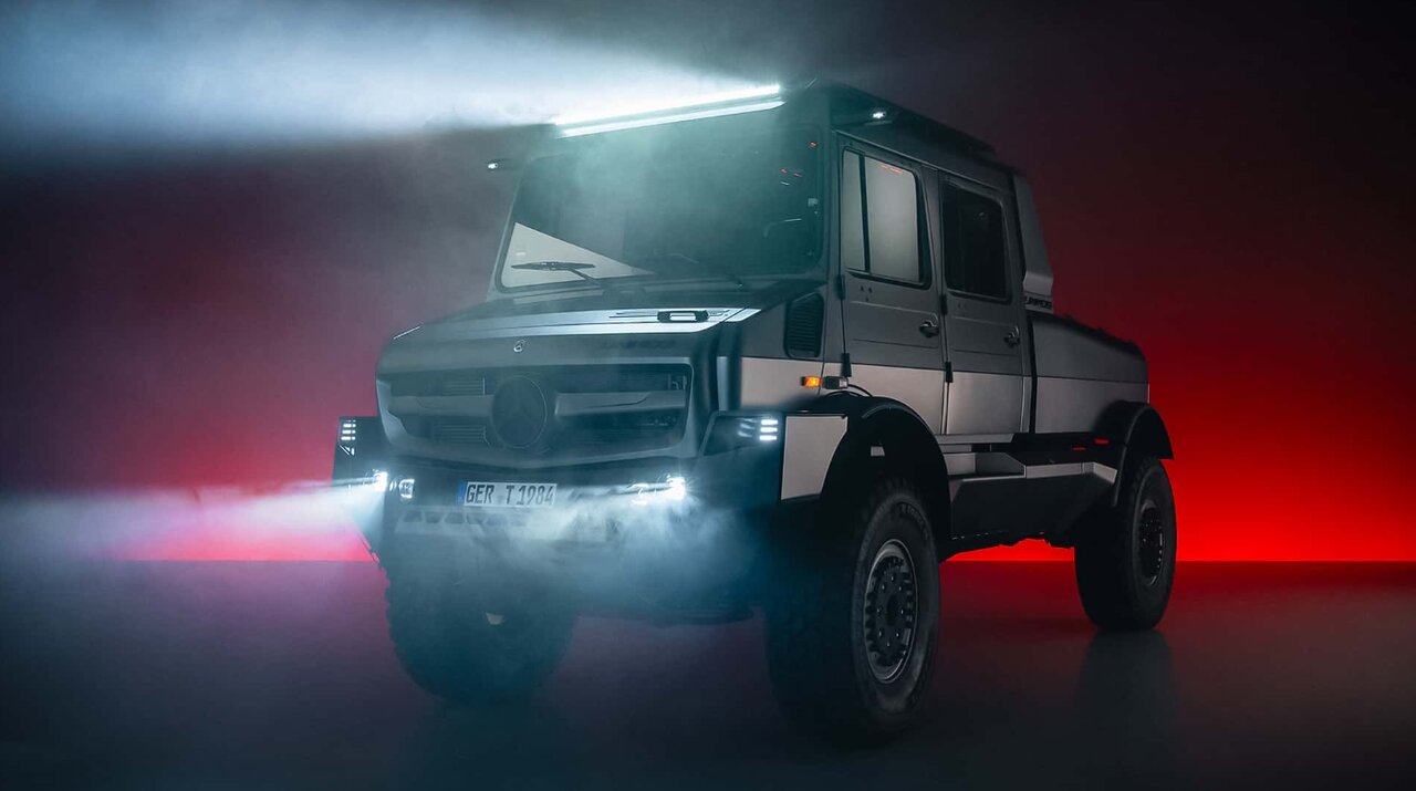 رونمایی مرسدس بنز از لوکس‌ترین «یونیماگ» تاریخ | بیراهه‌نوردی با کت و شلوار + تصاویر