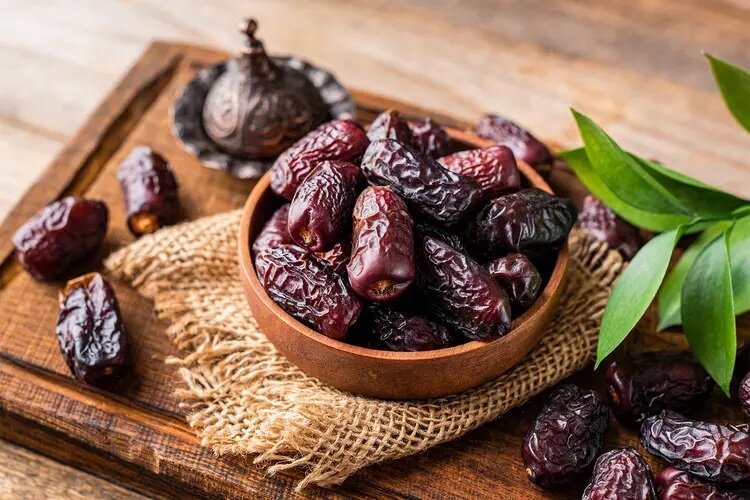 ۳ جایگزین برتر شیرینی