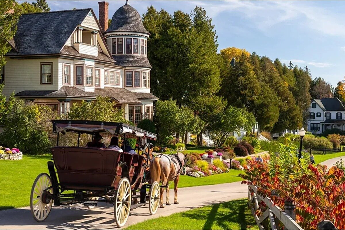 جزیره «مکیناک»