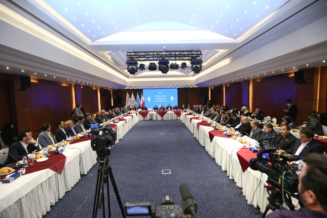 آخرین آمار گردشگری خارجی ایران به روایت وزیر | چالش جامعه هتلداران و وزیر بر سر یک اساسنامه | معافیت مالیاتی هفته آینده تعیین تکلیف می شود