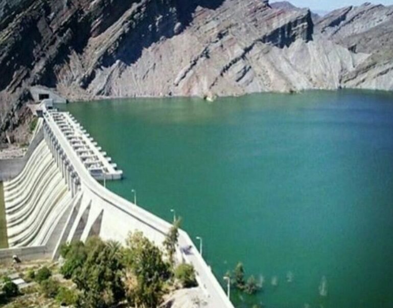 سد استقلال میناب