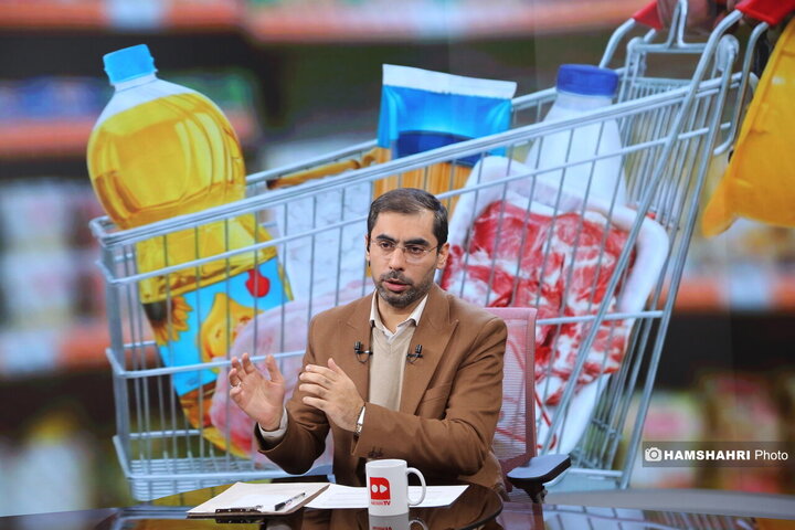 میزگرد اقصادی با موضوع دستمزد کارگران و کارگران