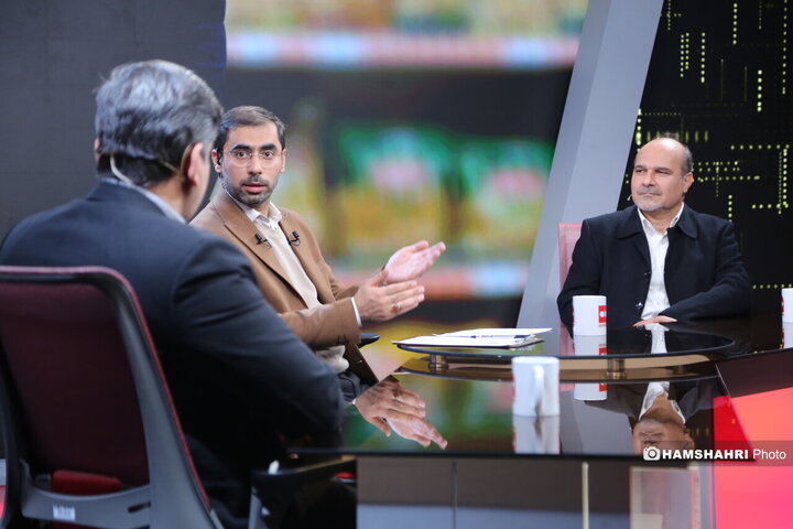 میزگرد اقصادی با موضوع دستمزد کارگران و کارگران