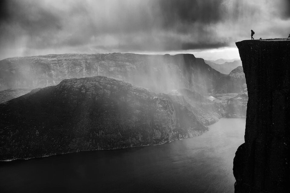 گزیدهای از برترین عکس های سیاه و سفید در مسابقه جهانی فتوکراود