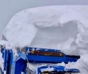 این منطقه زیر برف دفن شد؛ حجم عجیب برف را در روزهای اول زمستان ببینید