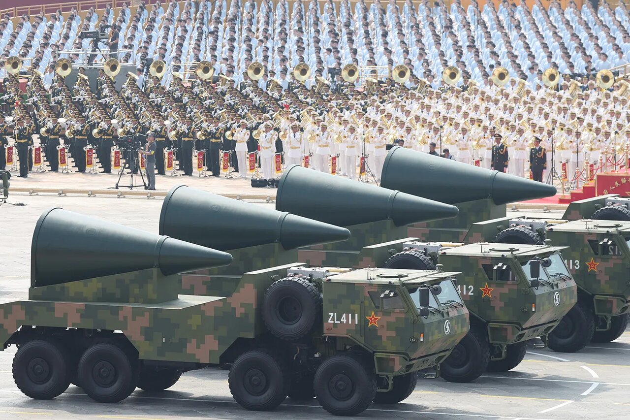 این کشور انبار باروت است | هراس آمریکا از ۲۰۰ ناو جنگی و ناو هواپیمابر فوجیان | چین و آمریکا؛ آرامش پیش از طوفان