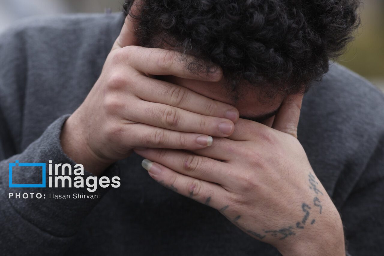 خالکوبی های عجیب و غریب سارقان تهرانی؛ از جستجوی خوشبختی تا اسلحه کلاشینکف... | تصاویر