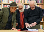 جدیدترین تصاویر از محمود دولت‌آبادی در یک مراسم فرهنگی؛ ببینید