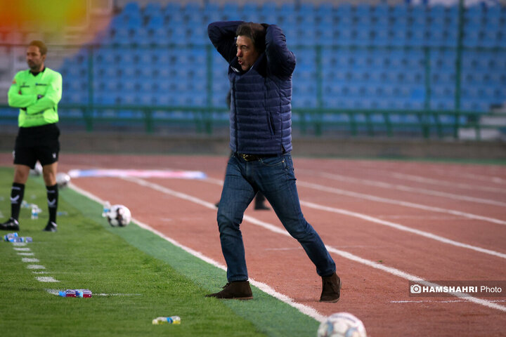 تصاویر بازی استقلال ۰-۱ گل‌گهر