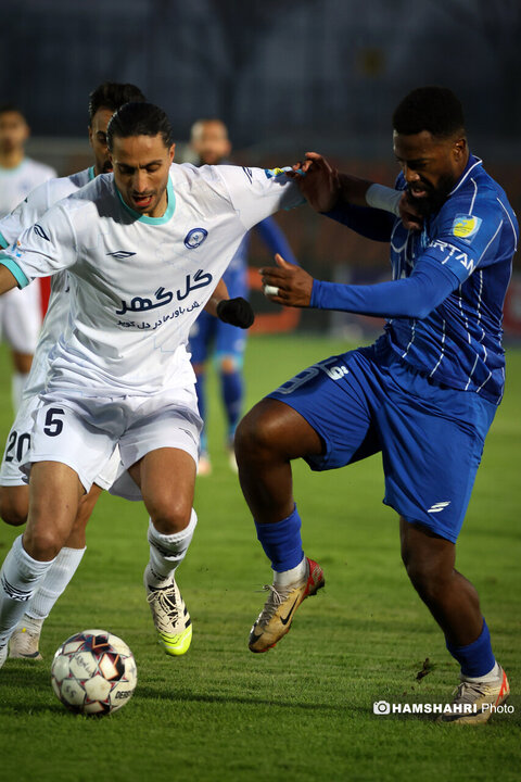 تصاویر بازی استقلال ۰-۱ گل‌گهر