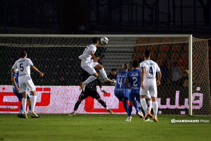 تصاویر بازی استقلال ۰-۱ گل‌گهر