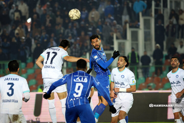 تصاویر بازی استقلال ۰-۱ گل‌گهر