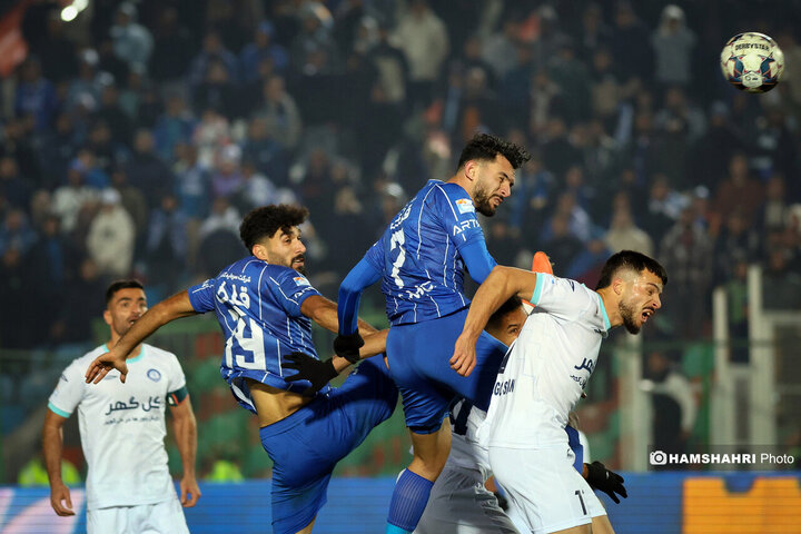 تصاویر بازی استقلال ۰-۱ گل‌گهر