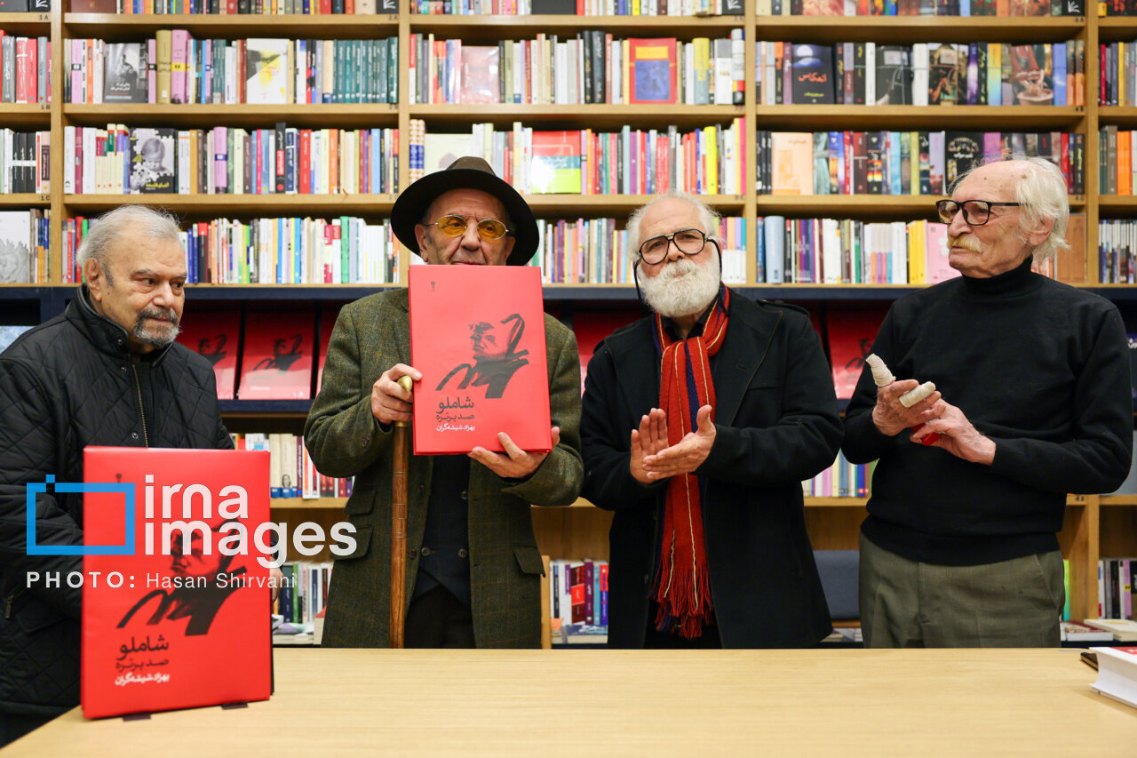 جدیدترین تصاویر از محمود دولت‌آبادی در یک مراسم فرهنگی؛ ببینید