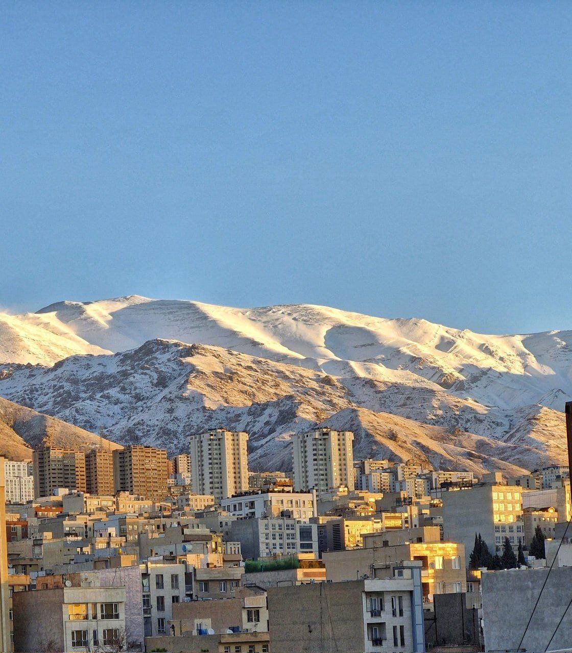 لبخند دماوند به تهرانی‌ها در هوای پاک امروز | تصاویر