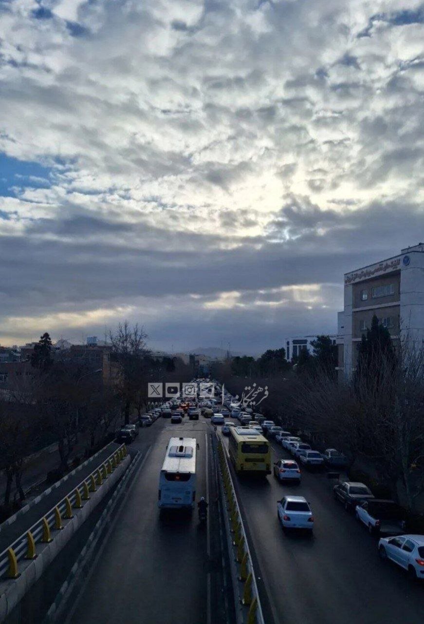 امروز ۹دی، آسمان آبی تهران و کوه‌های سفیدپوش | تصاویر