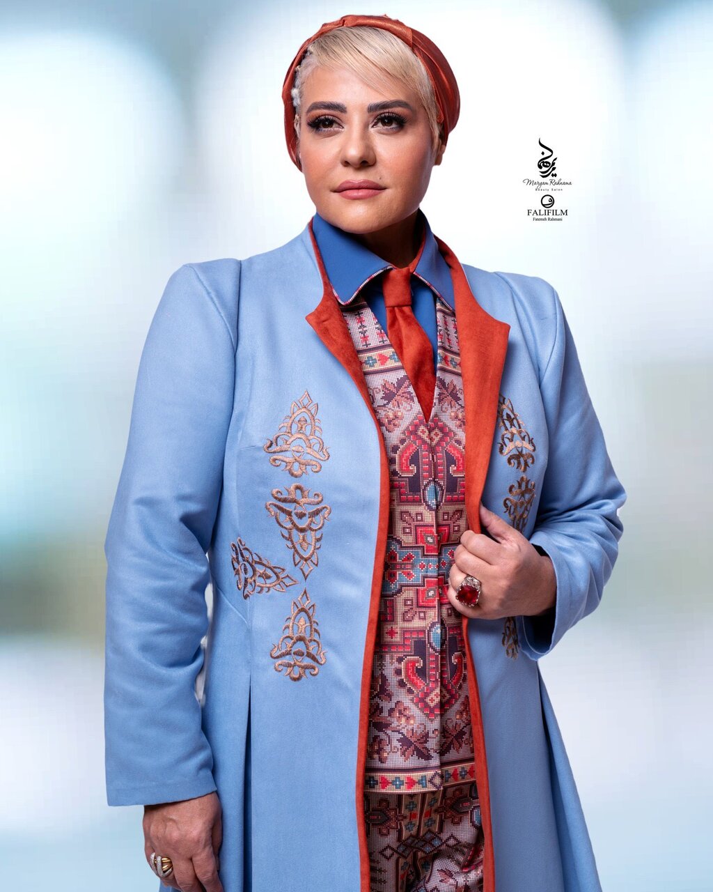 استایل ماکسیمال و سنتی، انتخاب رابعه اسکویی در جشن حافظ | تصاویر