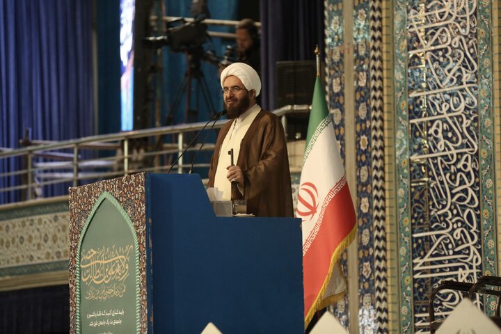 نماز جمعه ۲۲