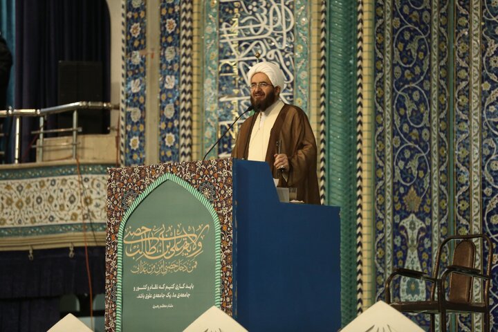 نماز جمعه ۲۲