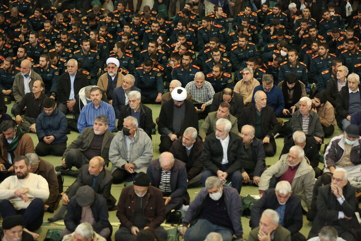 نماز جمعه ۲۲