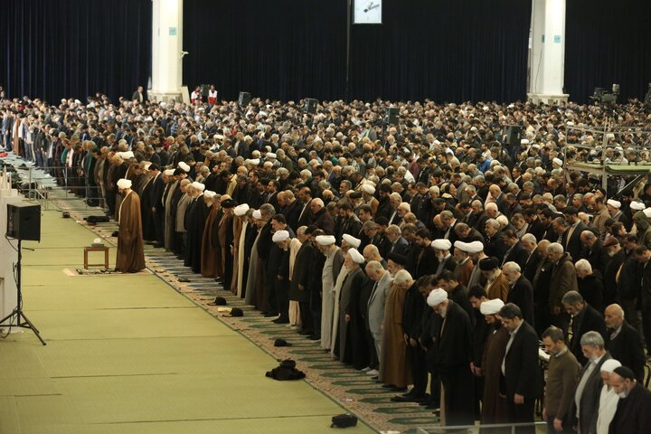 نماز جمعه ۲۲