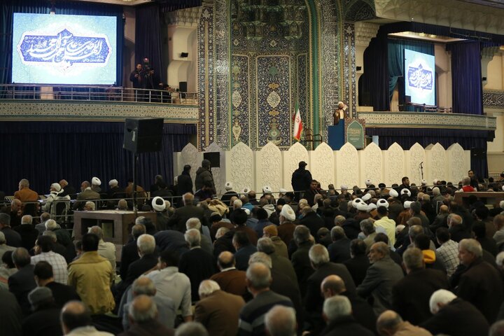 نماز جمعه ۲۲