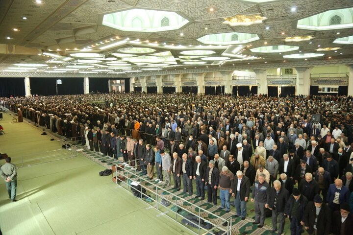 نماز جمعه ۲۲