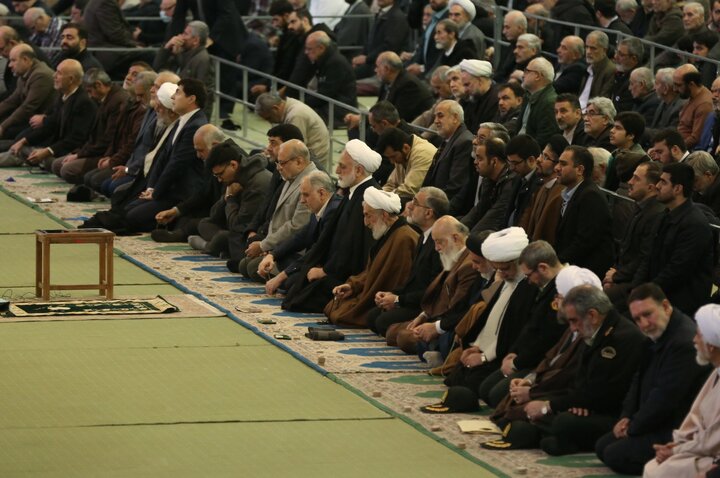 نماز جمعه ۲۲