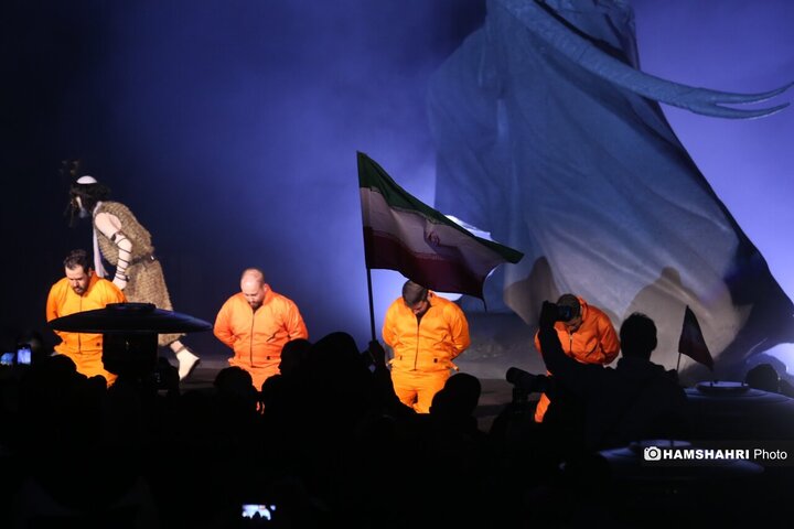 رونمایی از نماد فاتح خیبر در قلب تهران
