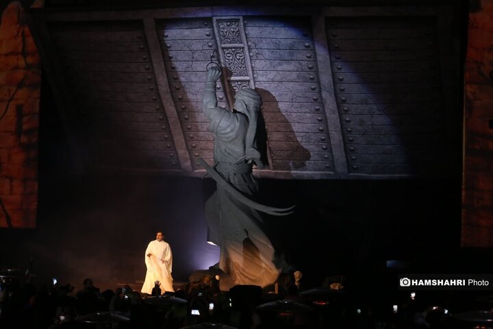 رونمایی از نماد فاتح خیبر در قلب تهران