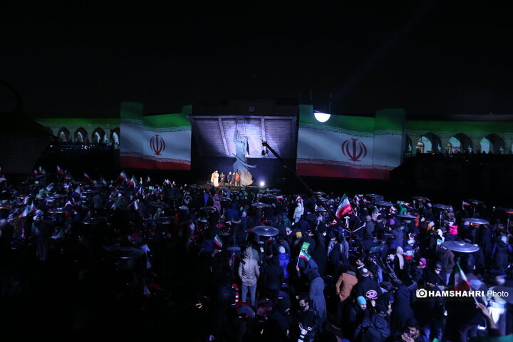 رونمایی از نماد فاتح خیبر در قلب تهران