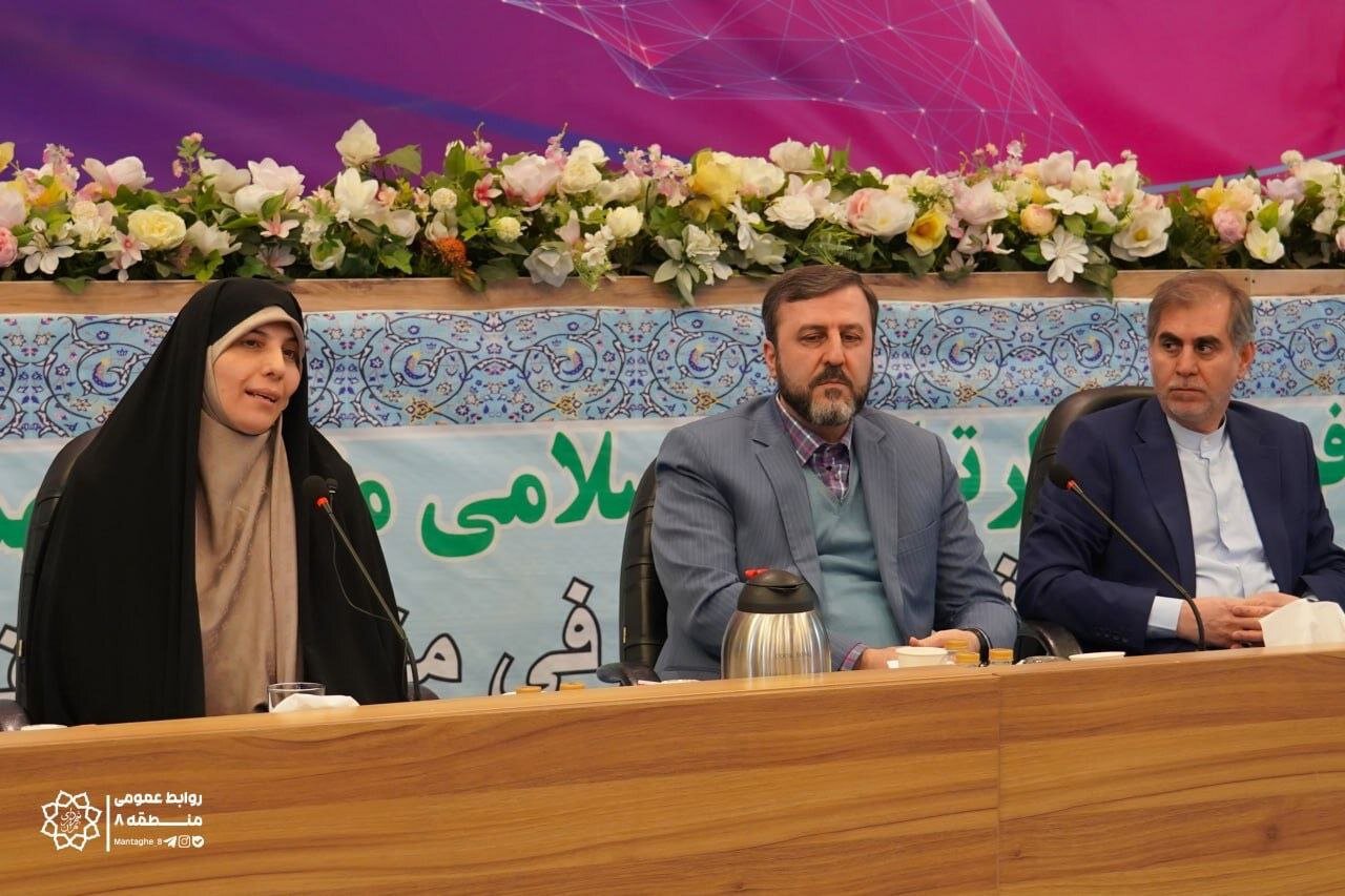 تنهایی شهردار 8