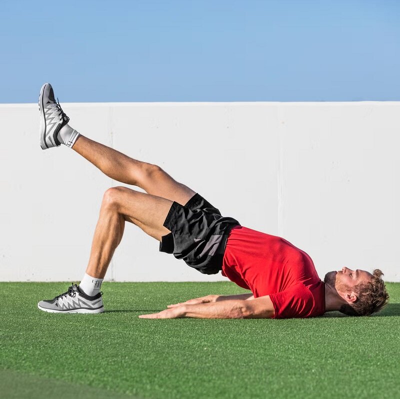 چطور در خانه عضله سازی کنیم؟