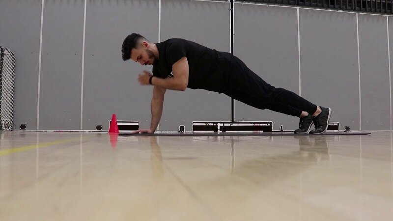 چطور در خانه عضله سازی کنیم؟