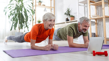 ۴ ورزش ساده برای تقویت میان تنه در خانه