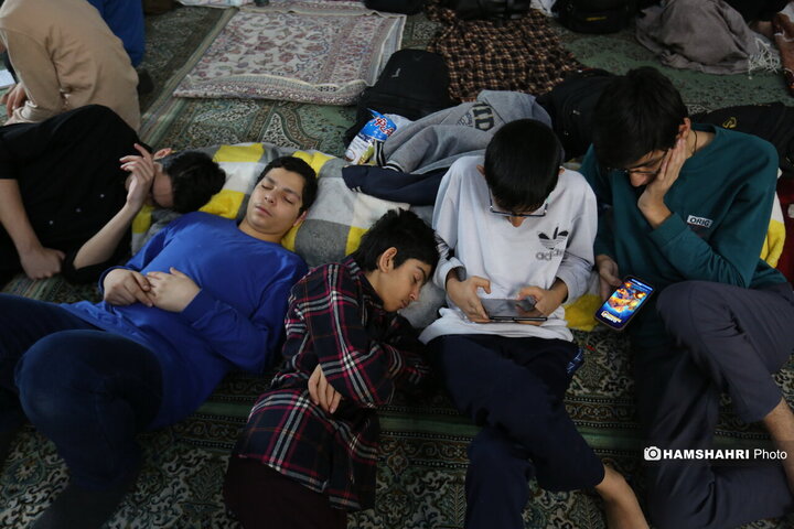 مراسم معنوی اعتکاف در حسینیه ارشاد تهران