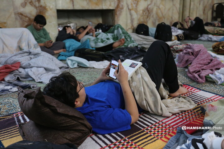 مراسم معنوی اعتکاف در حسینیه ارشاد تهران