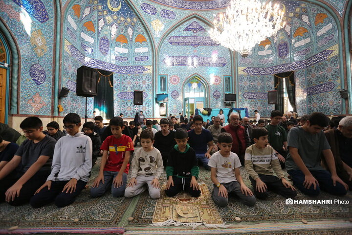 مراسم معنوی اعتکاف در حسینیه ارشاد تهران